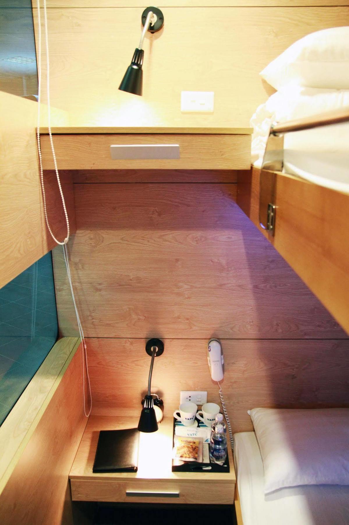 Vatc Sleep Pod Terminal 1 Hotel Noi Bai Екстериор снимка